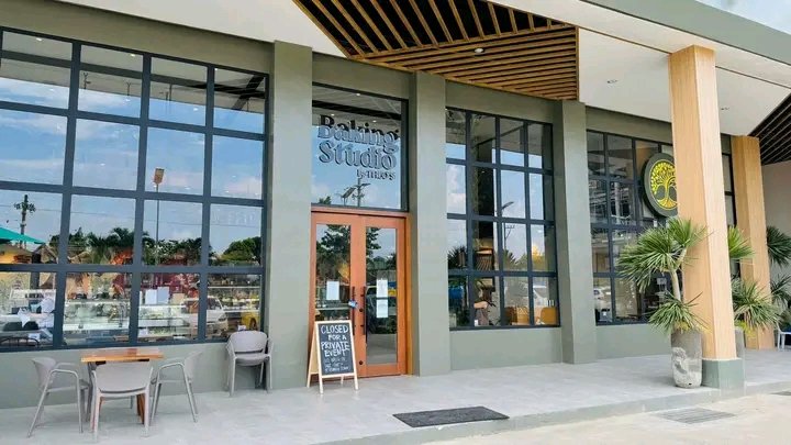 Baking studio by theo's